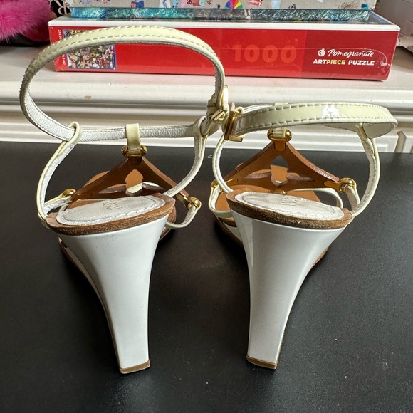 Louis Vuitton wedge heel sandals.  Slight wear on bottom of sandals. Size 7 (37) - Picture 5 of 13